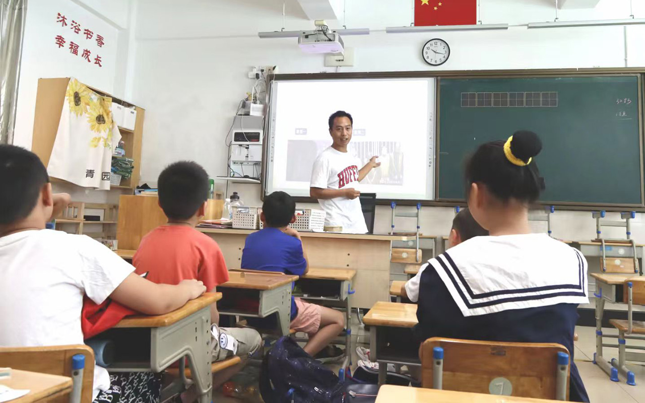 涡阳钟公庙中心小学